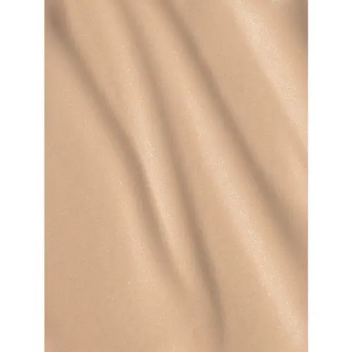 Madara Skin Equal Soft Glow Foundation — сияющая тональная основа SPF15 Ivory 20